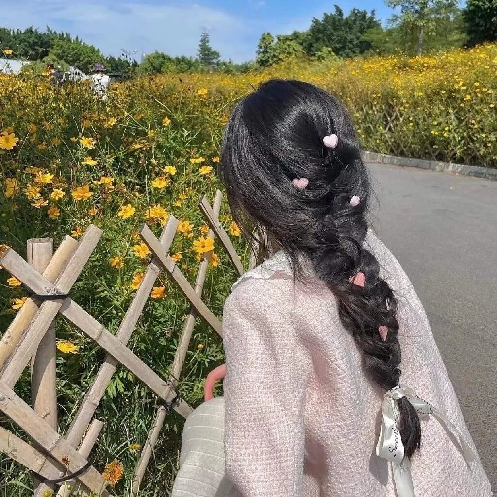 突如其蓝